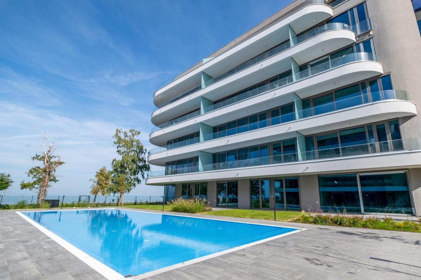 Myflat Wave Botanic Apartment